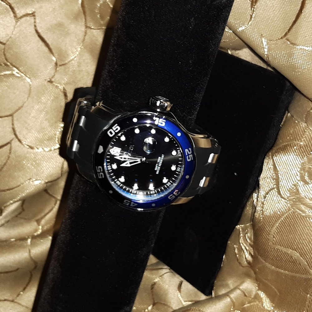 ⌚❣Invicta Watch-Men's Pro Diver/New in Box - Picture 3 of 13